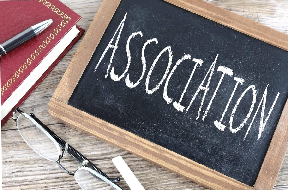 coopérative au service des associations